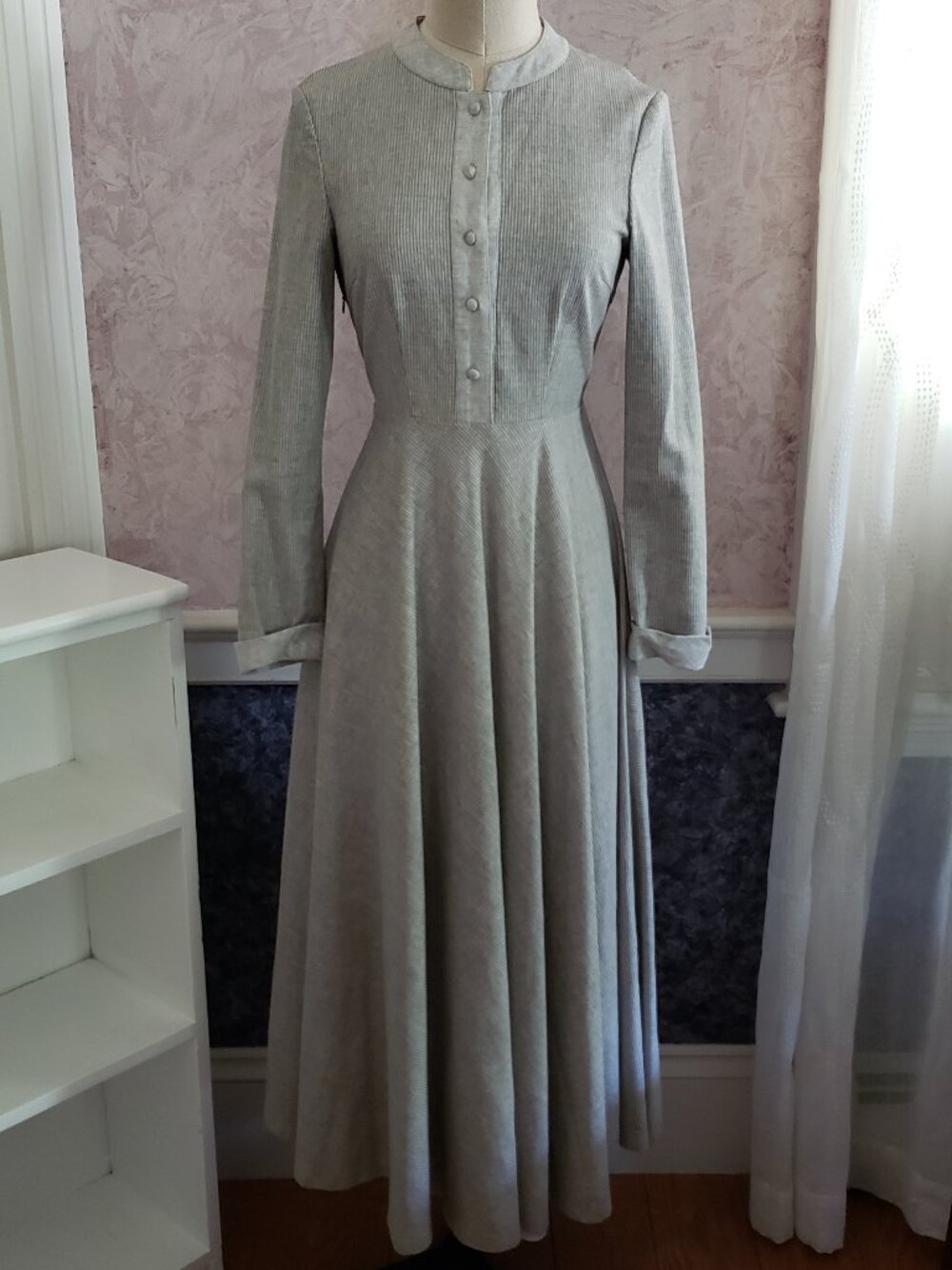 Vintage cottagecore gray striped long sleeve dress XS/S